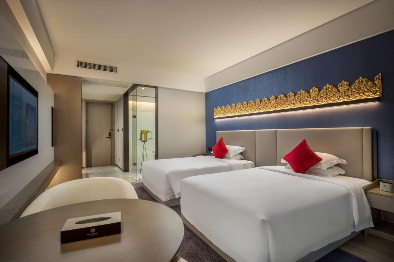 Tian Yi International Hotel 天艺国际酒店 Phnom Penh Exterior foto